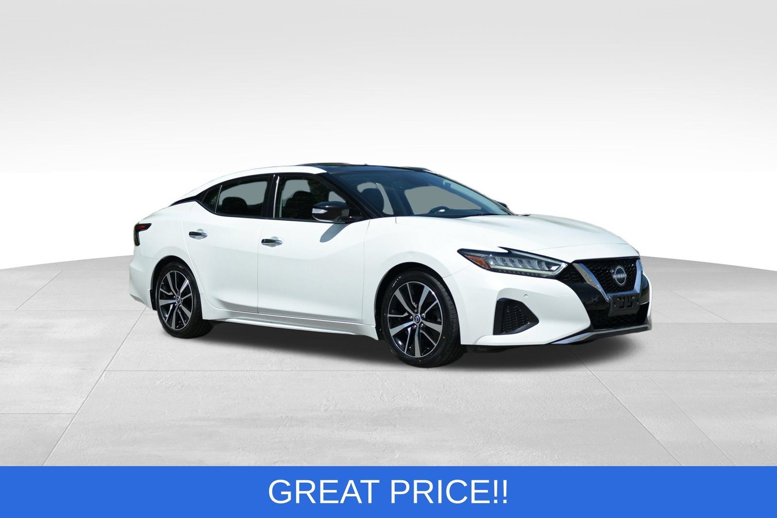 Used 2023 Nissan Maxima SL FWD image 14
