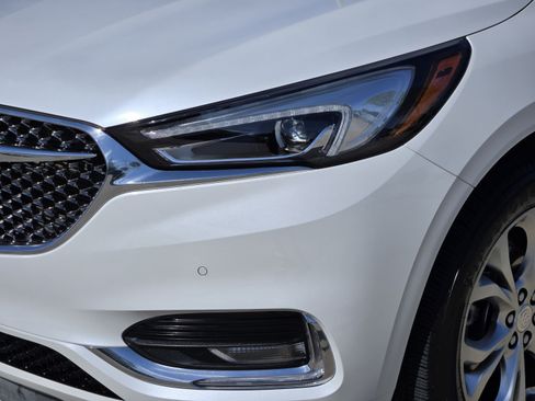 Used 2021 Buick Enclave Avenir FWD image 33