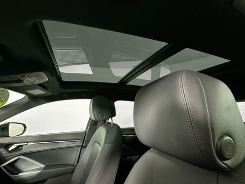 Used 2022 Audi Q3 2.0T Premium Plus image 18