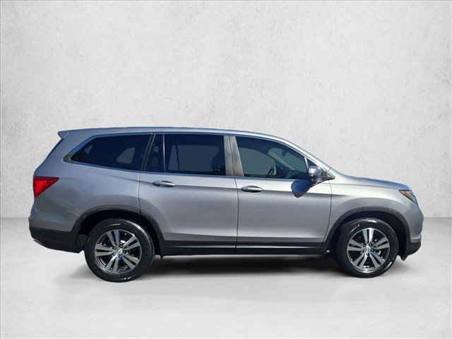 Used 2017 Honda Pilot EX-L image 4