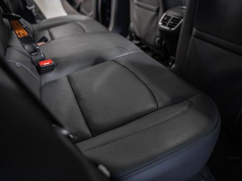 Used 2022 Chevrolet Malibu Premier image 30