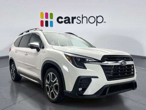 Used 2023 Subaru Ascent Limited w/ Technology Package AWD/4WD image 7