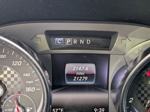 Certified 2018 Mercedes-Benz SLC 300 image 9