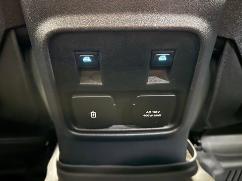 Used 2023 Ford Bronco Badlands AWD/4WD image 33