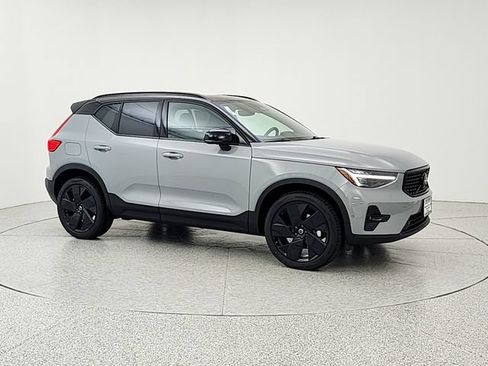 New 2026 Volvo XC40 B5 Ultra w/ Protection Package Premier AWD/4WD image 3