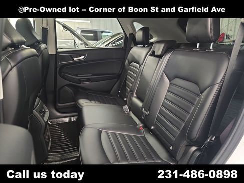 Used 2023 Ford Edge SEL image 25