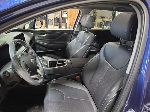 Used 2022 Hyundai Santa Fe Limited w/ Cargo Package FWD image 17