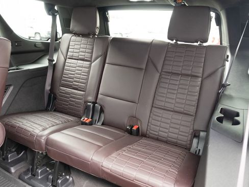 Used 2023 Cadillac Escalade Sport Platinum AWD/4WD image 25
