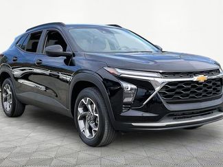 Used 2025 Chevrolet Trax LT 360° Tour