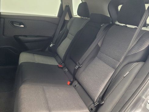 Used 2023 Nissan Rogue SV image 18