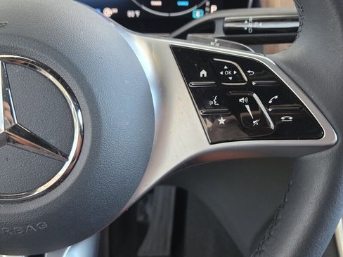 Certified 2026 Mercedes-Benz GLC 300 image 27