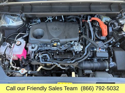 Certified 2023 Toyota Highlander XLE image 25