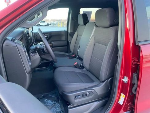 Used 2022 Chevrolet Silverado 1500 LT w/ Z71 Off-Road Package image 15