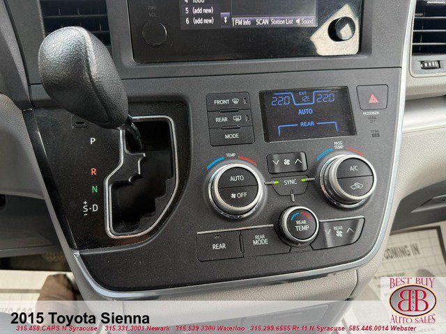 Used 2015 Toyota Sienna L FWD image 15