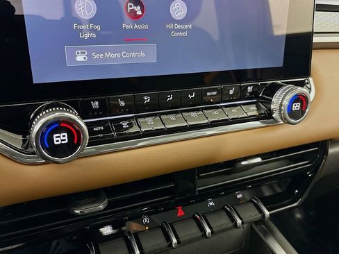 New 2026 GMC Canyon AT4 w/ Technology Plus Package AWD/4WD image 16