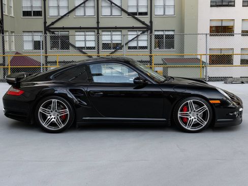 Used 2007 Porsche 911 Turbo AWD/4WD image 23