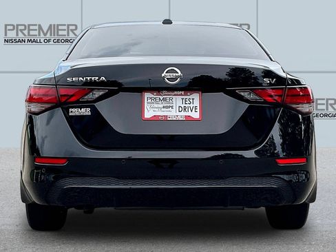 Certified 2020 Nissan Sentra SV FWD image 6