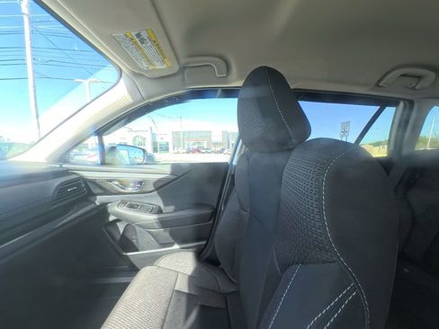 Certified 2025 Subaru Outback Premium image 24