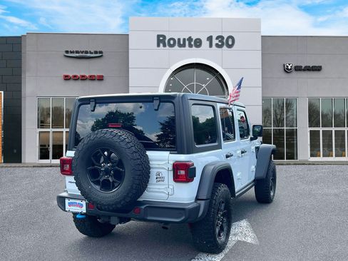 Used 2024 Jeep Wrangler Unlimited AWD/4WD image 4