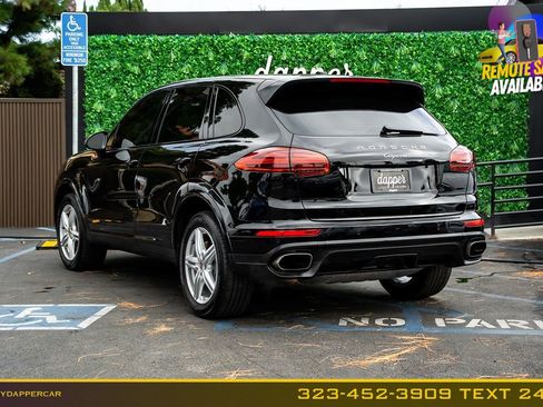 Used 2018 Porsche Cayenne Platinum Edition w/ Premium Package AWD/4WD image 8