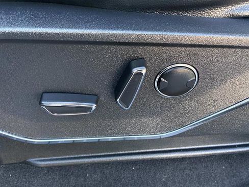 Used 2023 Ford F150 Lariat w/ Equipment Group 502A High image 25