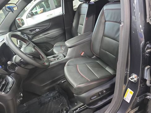 Used 2023 Chevrolet Equinox RS w/ RS Leather Package AWD/4WD image 17