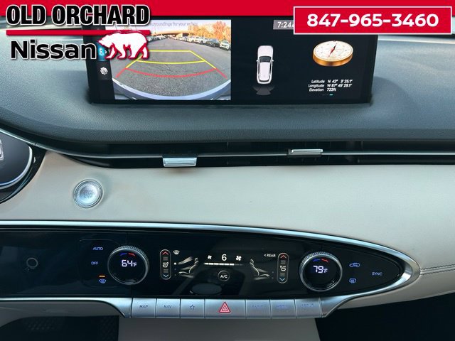 Used 2022 Genesis GV70 2.5T AWD/4WD image 17