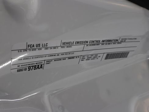 Used 2024 RAM 2500 Big Horn w/ Sport Appearance Package image 20