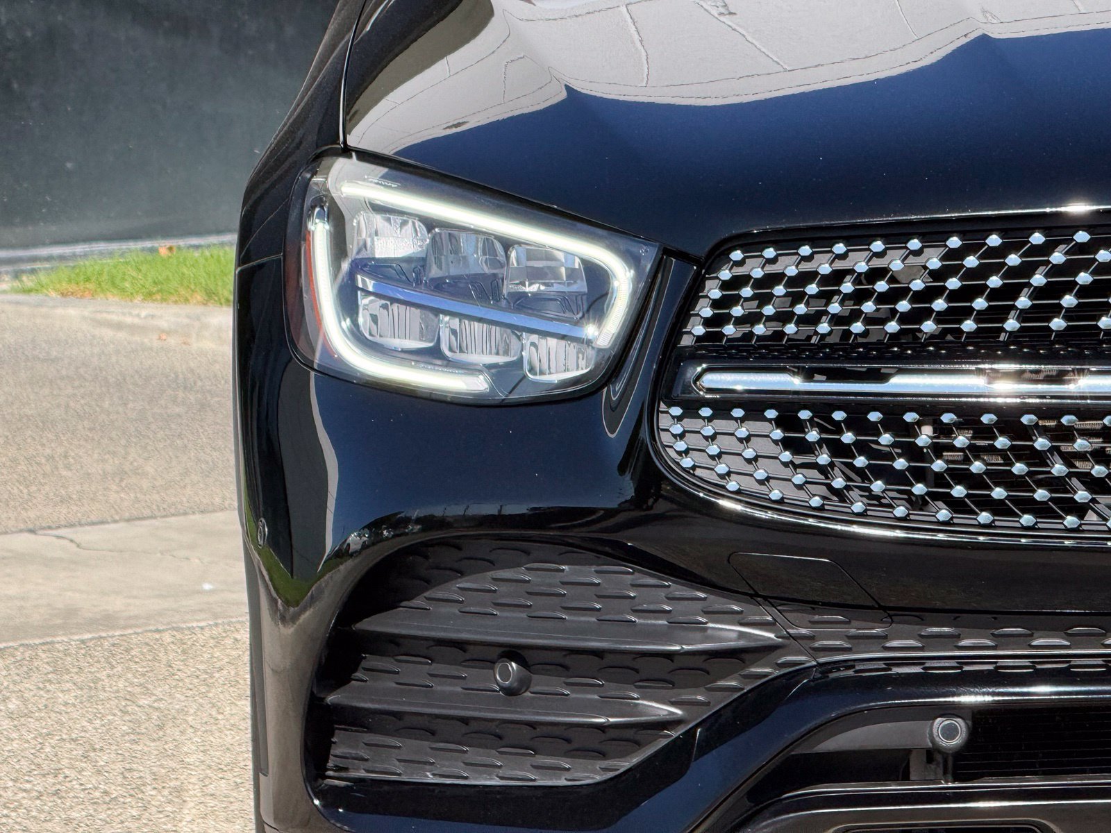 Used 2022 Mercedes-Benz GLC 300 image 7