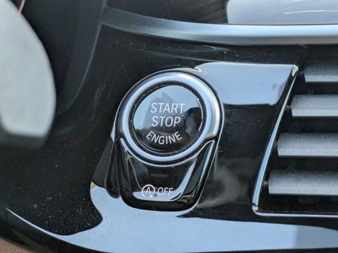 Used 2021 BMW 530i w/ Premium Package RWD image 24