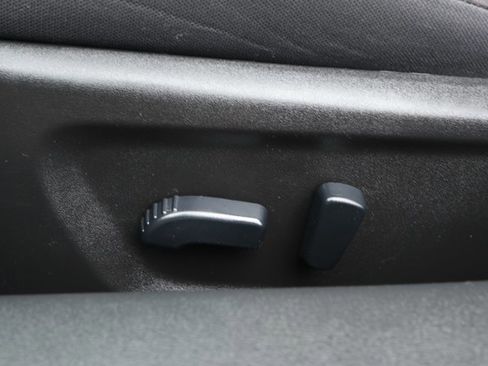 Used 2024 Nissan Altima 2.5 SV image 21