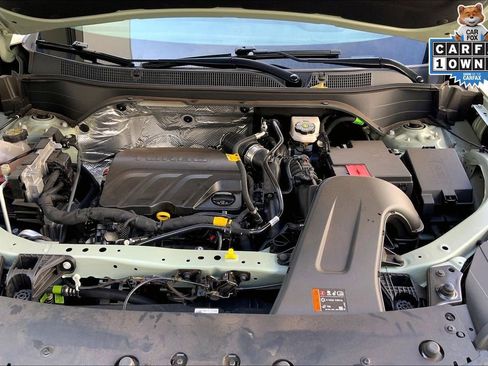 Used 2024 Chevrolet Trax RS w/ Sunroof Package image 9