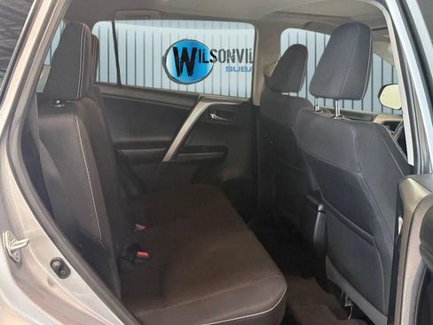 Used 2018 Toyota RAV4 XLE w/ Plus Extra Value Package AWD/4WD image 7