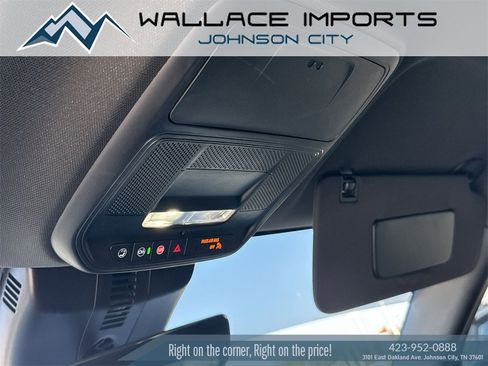 Used 2024 GMC Acadia AT4 w/ Super Cruise Package image 15