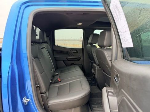 Certified 2023 Chevrolet Colorado LT w/ LT Convenience Package III image 9