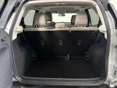 Used 2019 Ford EcoSport SE w/ SE Convenience Package image 31