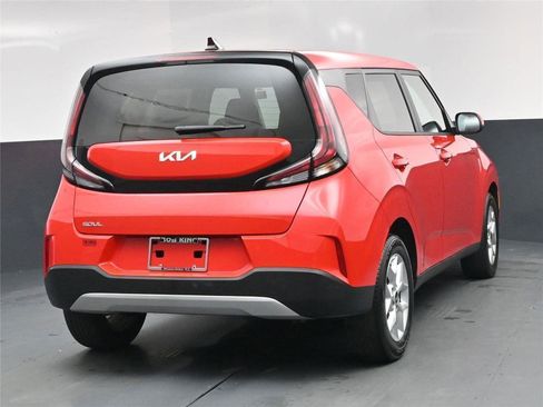 Used 2024 Kia Soul LX w/ Option Group 015 image 24
