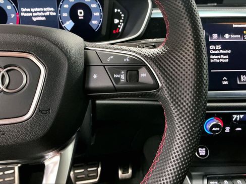 Certified 2025 Audi Q3 2.0T Premium Plus w/ Premium Plus Package image 21