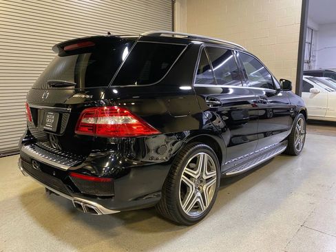 Used 2014 Mercedes-Benz ML 63 AMG 4MATIC image 12