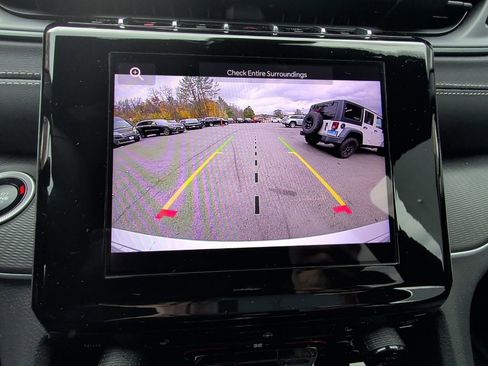 Certified 2025 Jeep Grand Cherokee Altitude image 23