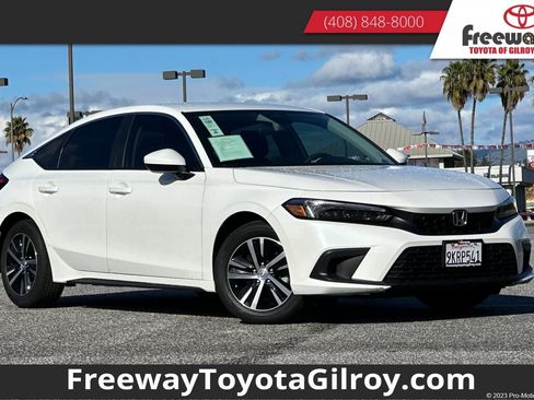 Used 2024 Honda Civic LX image 1