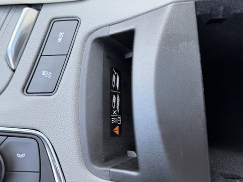 Used 2025 Cadillac XT6 Premium Luxury w/ LPO, Floor Liner Package image 24