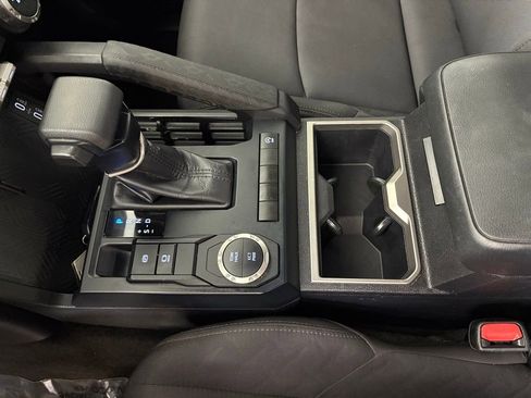 Used 2024 Toyota Tacoma SR5 RWD image 32