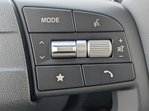 New 2026 Kia Sportage EX FWD image 33