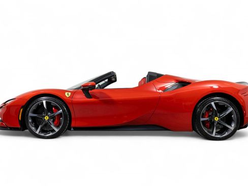 Certified 2023 Ferrari SF90 Spider image 6
