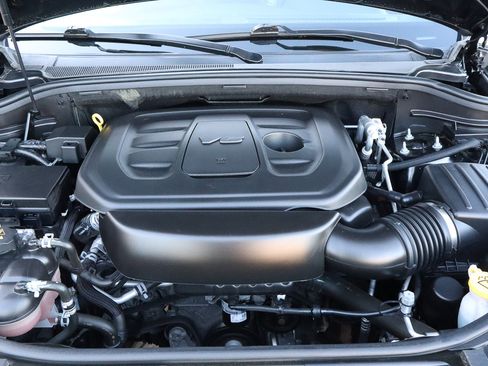 Used 2021 Jeep Grand Cherokee Limited w/ Luxury Group II image 18