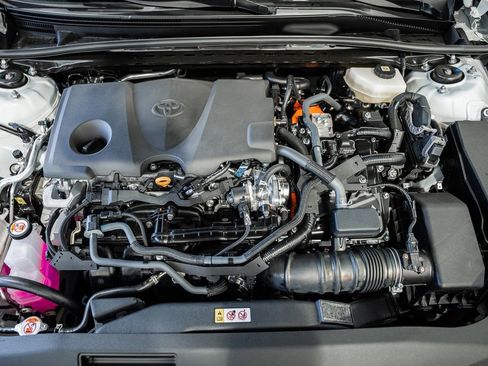 New 2026 Toyota Camry SE image 16