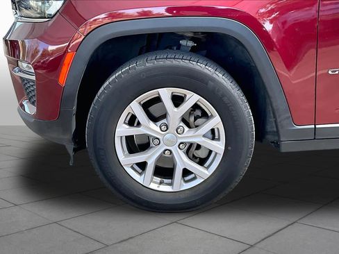 Used 2022 Jeep Grand Cherokee Limited RWD image 11