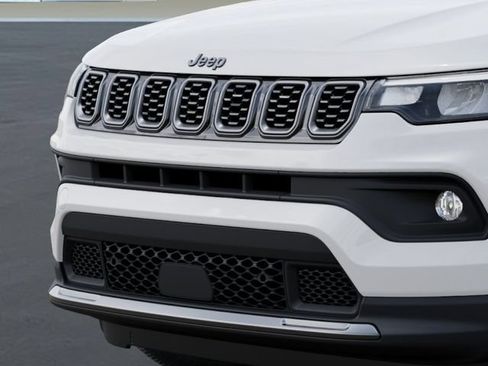 New 2026 Jeep Compass Latitude AWD/4WD image 11