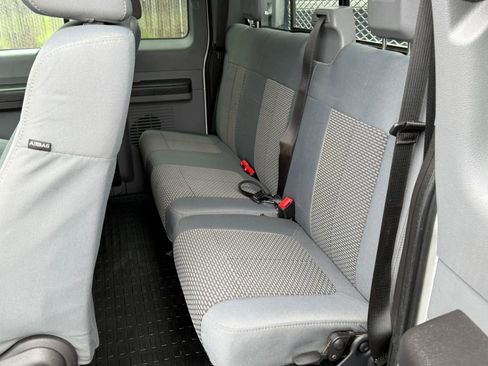 Used 2015 Ford F350 XL w/ Power Equipment Group image 18